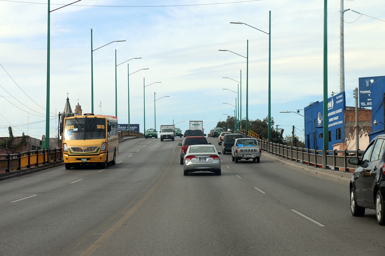 Inician obras de mantenimiento en avenida Universidad