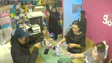 Captan en video violento asalto a comercio en Balcones del Valle en la capital de SLP