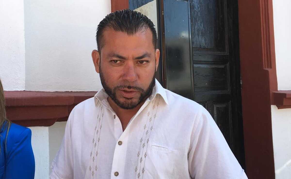 Siguen laborando policías de Matehuala detenidos por presuntos vínculos criminales: Iván Estrada