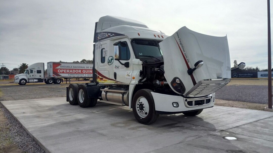 Icat y Clúster Logístico capacitan operadores de 5ta rueda