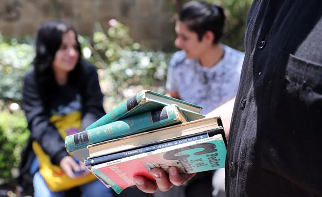 La lectura en los tiempos de Twitter y Facebook