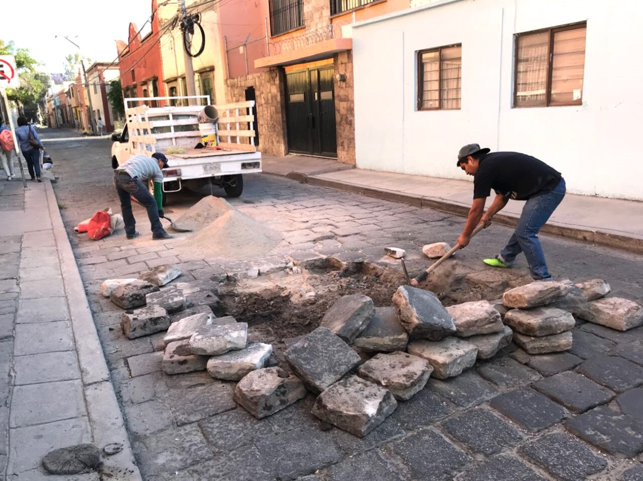 Iniciarán trabajos de bacheo en tramo de Glorieta Revolución 