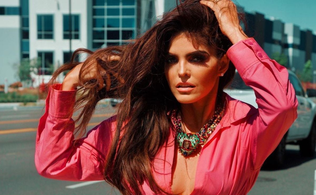 VIDEO. Ana Bárbara queda al ‘desnudo’ en programa de Omar Chaparro