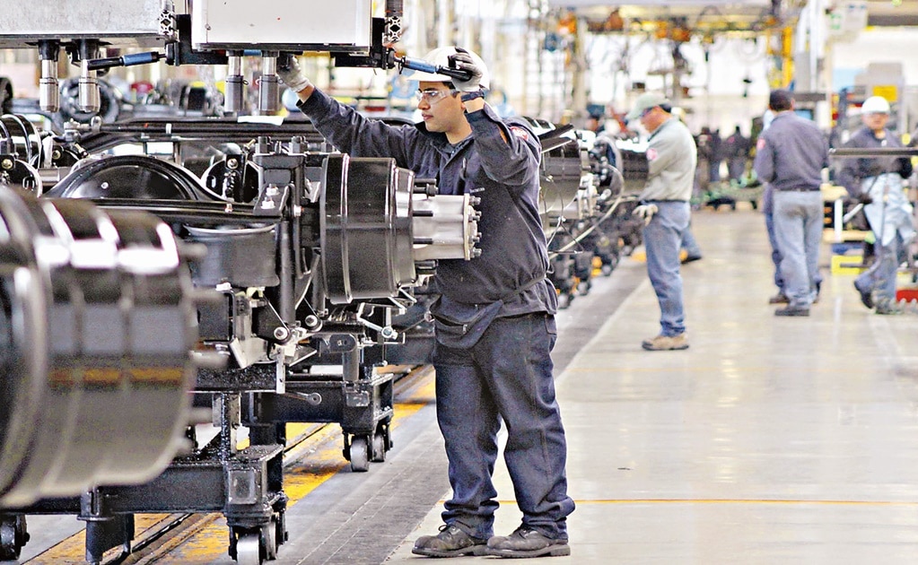 Seguimos al servicio del sector: Clúster Automotriz de SLP