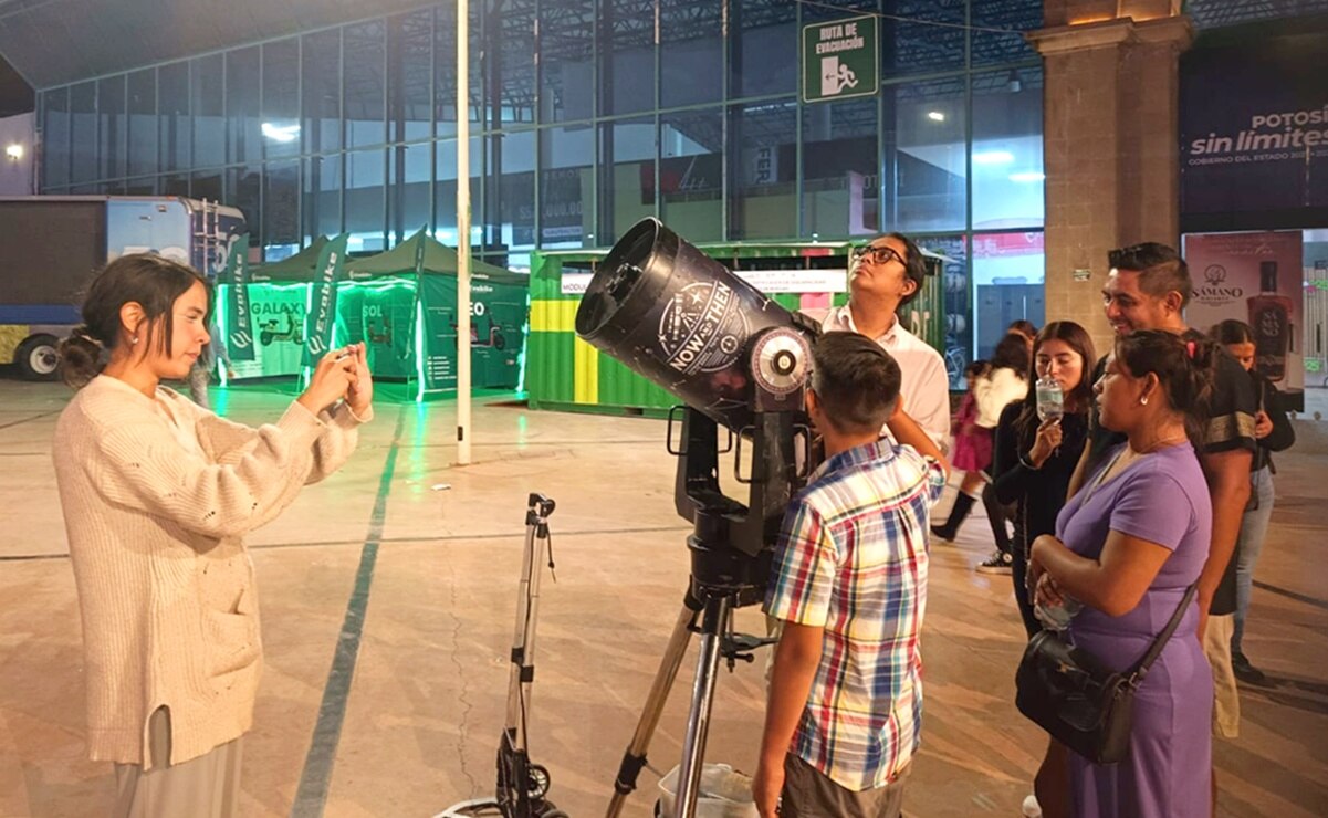 Actividades para niños en la Fenapo donde pueden aprender. Fotos: Jazmín Ramírez