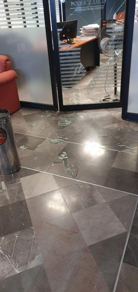 Prisión preventiva para hombre que baleó a mujer en Ciudad Judicial