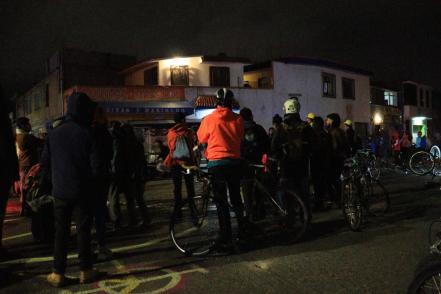 Con protestas y rodada ciclista, frenan el retiro de árboles y ciclovía por obras en Av. Himno Nacional en SLP
