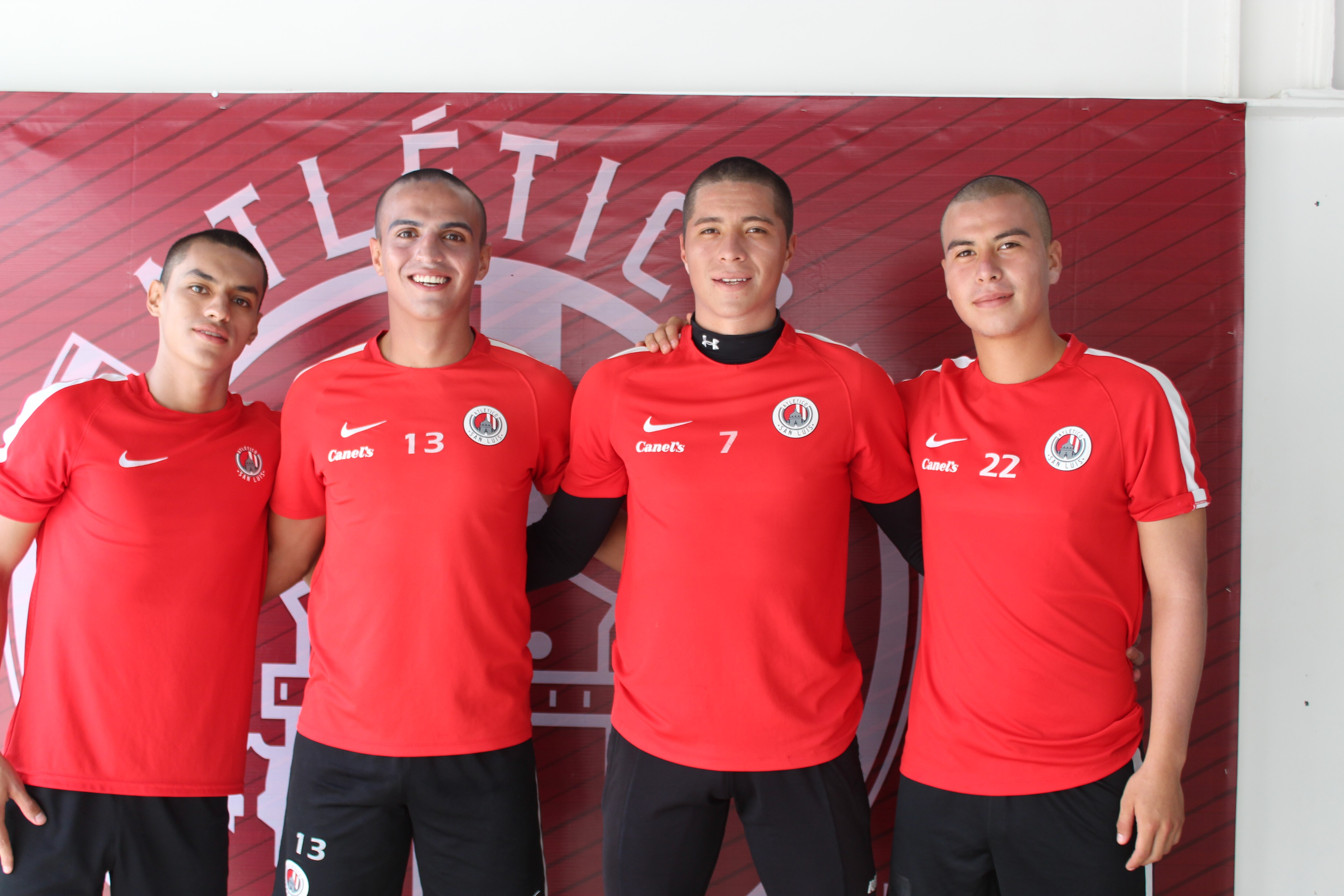 Integran juveniles al primer equipo del Atlético de San Luis