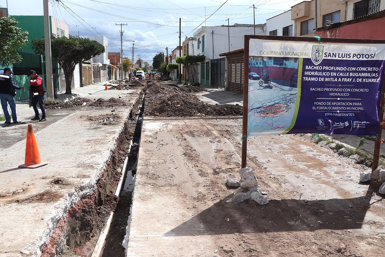 Supervisan obras de infraestructura al norte de la capital