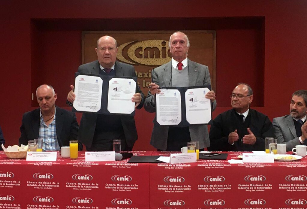 CMIC firma convenio con UASLP y Tecnológico de Matehuala