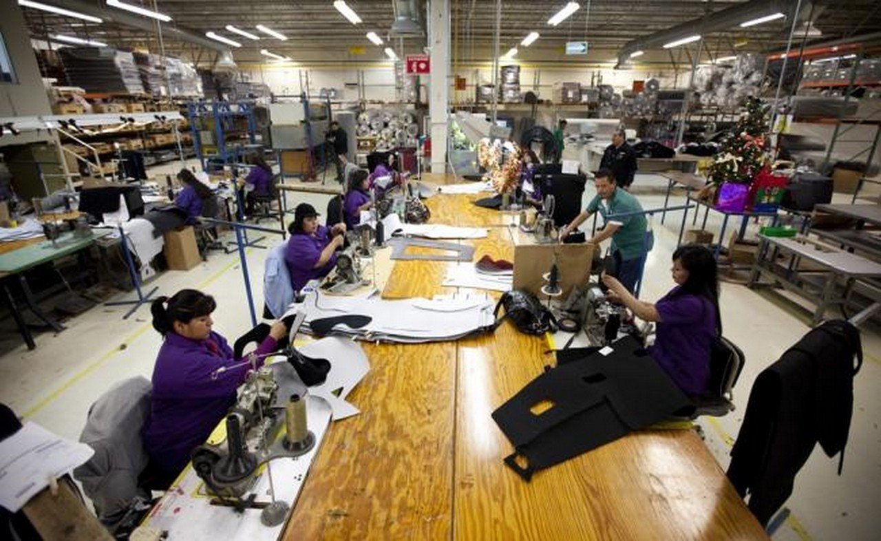  Salen 15 maquiladoras del país tras paro en Tamaulipas