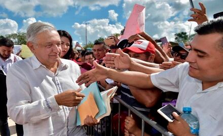 Se consultará a los pueblos originarios sobre el Tren Maya, no se va a imponer nada: AMLO
