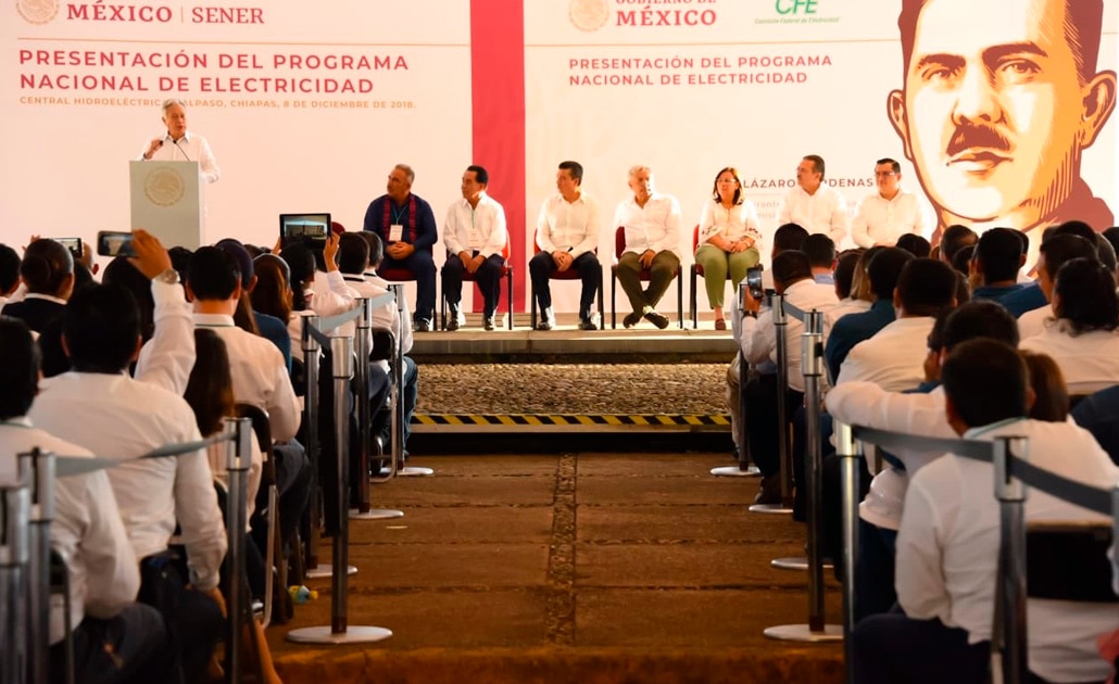 AMLO presenta el Programa Nacional de Electricidad