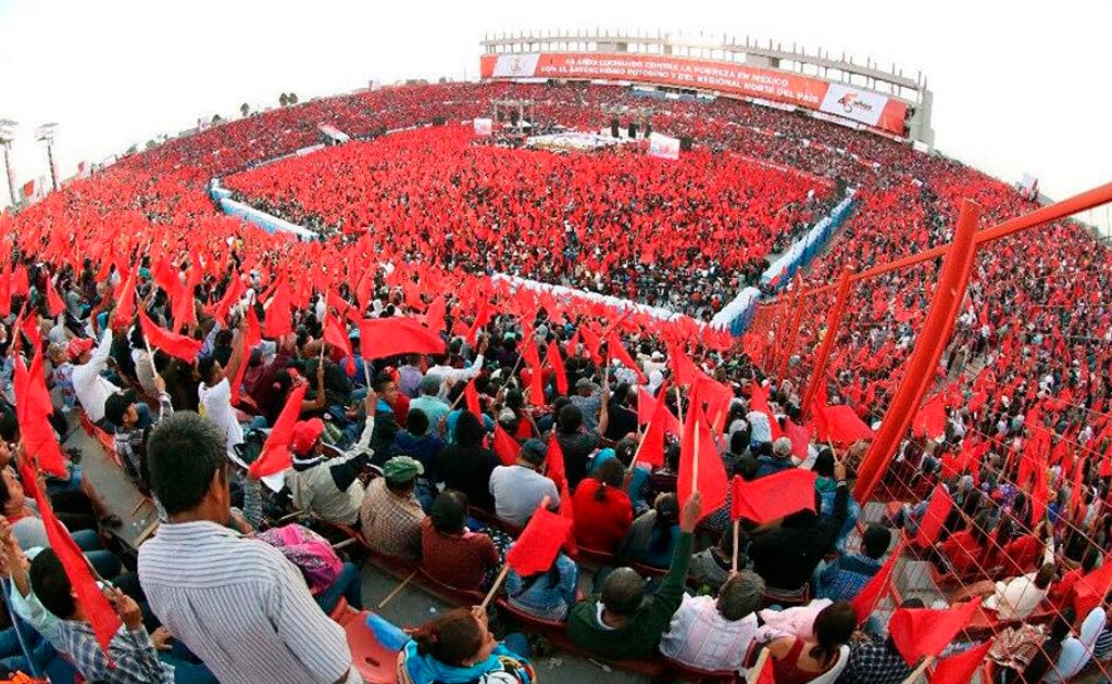 Antorchistas festejan 45 años de aniversario