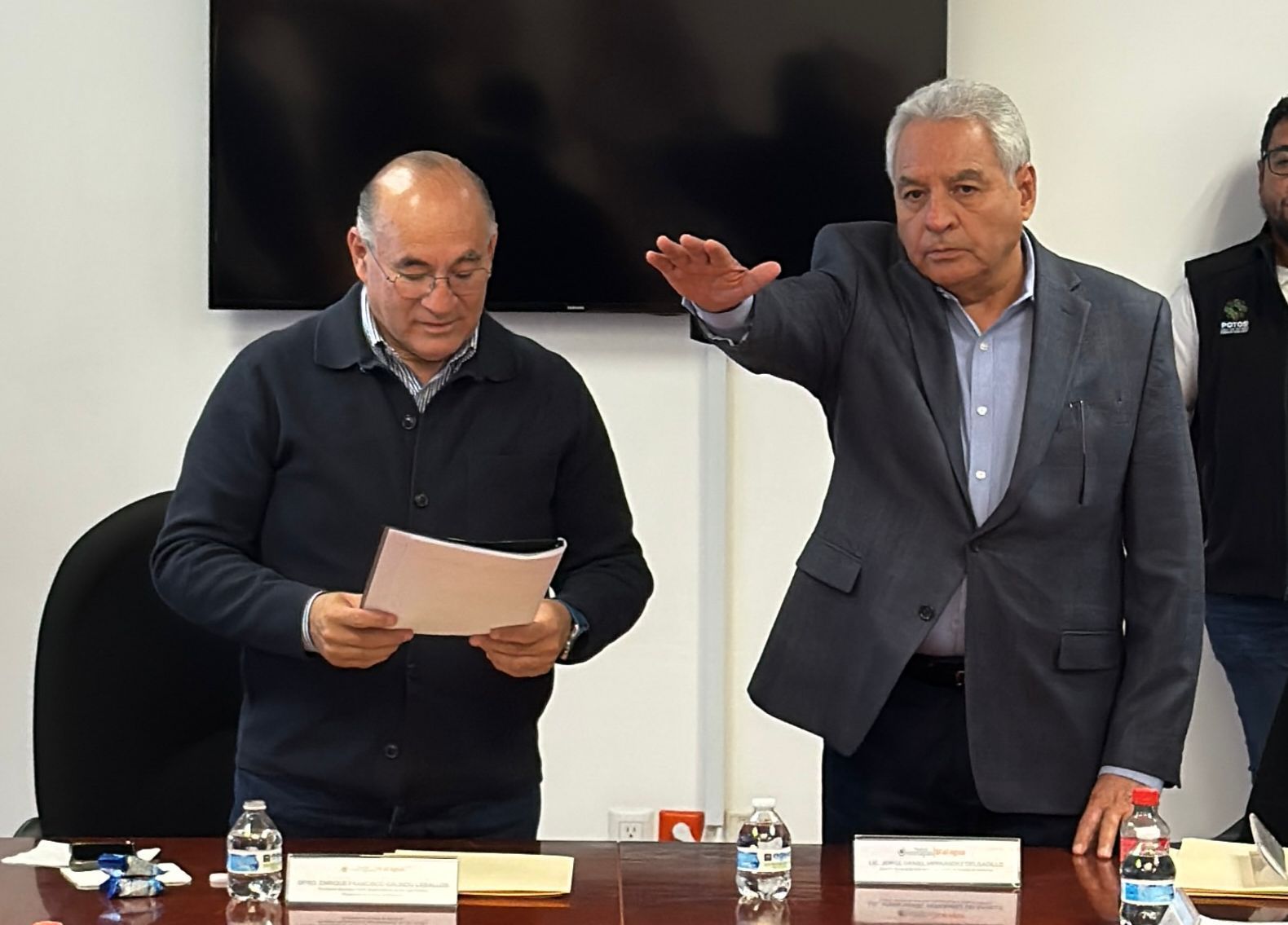 ¿Quién es el nuevo director de Interapas y por qué ya fue criticado en SLP?