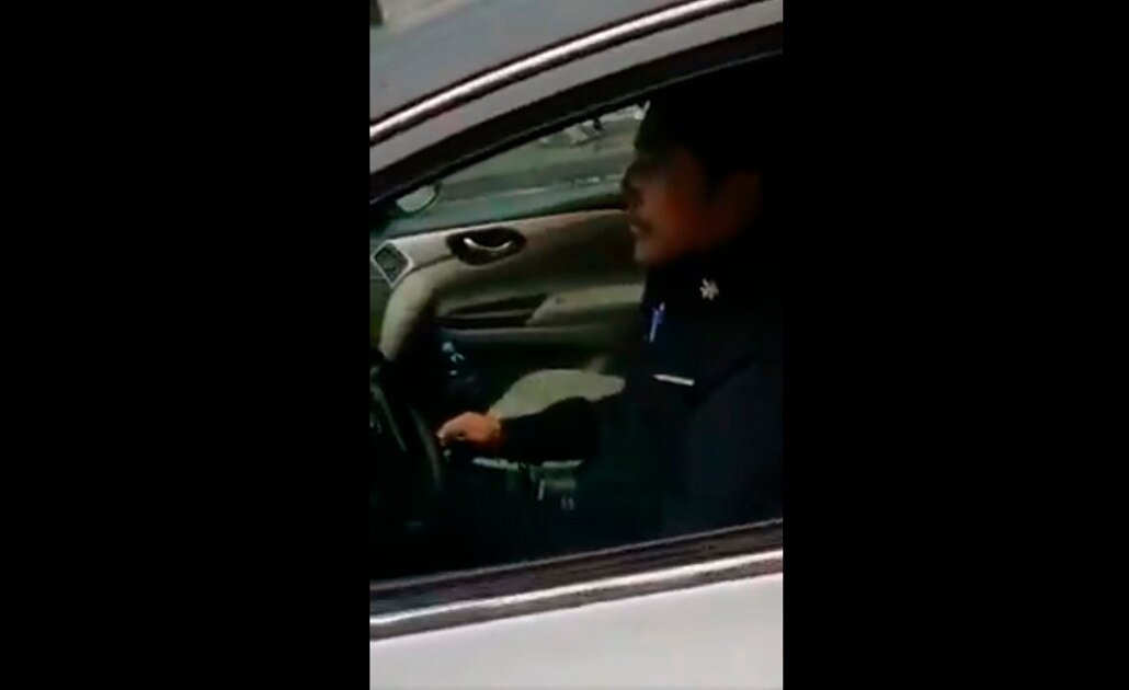 (VIDEO) Dan de baja a policías acusados de extorsión y sembrar droga a un joven