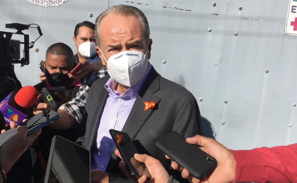 Importante, ser parte de la solución a la violencia contra mujeres: gobernador de SLP