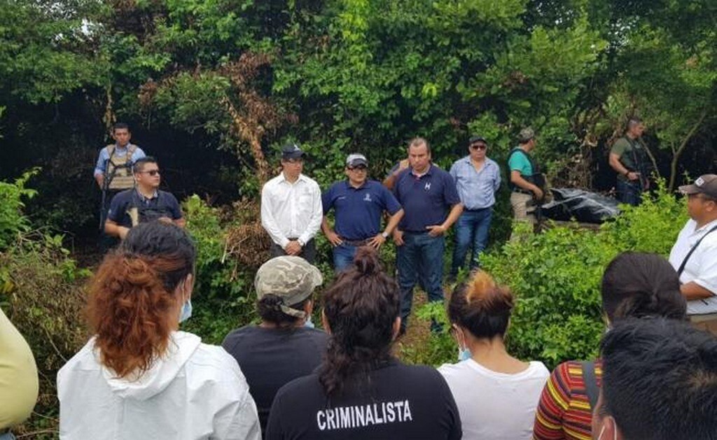  Localizan nueva fosa clandestina en Veracruz con 166 cráneos