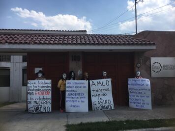 Presuntas víctimas de Gabino, piden apoyo de AMLO