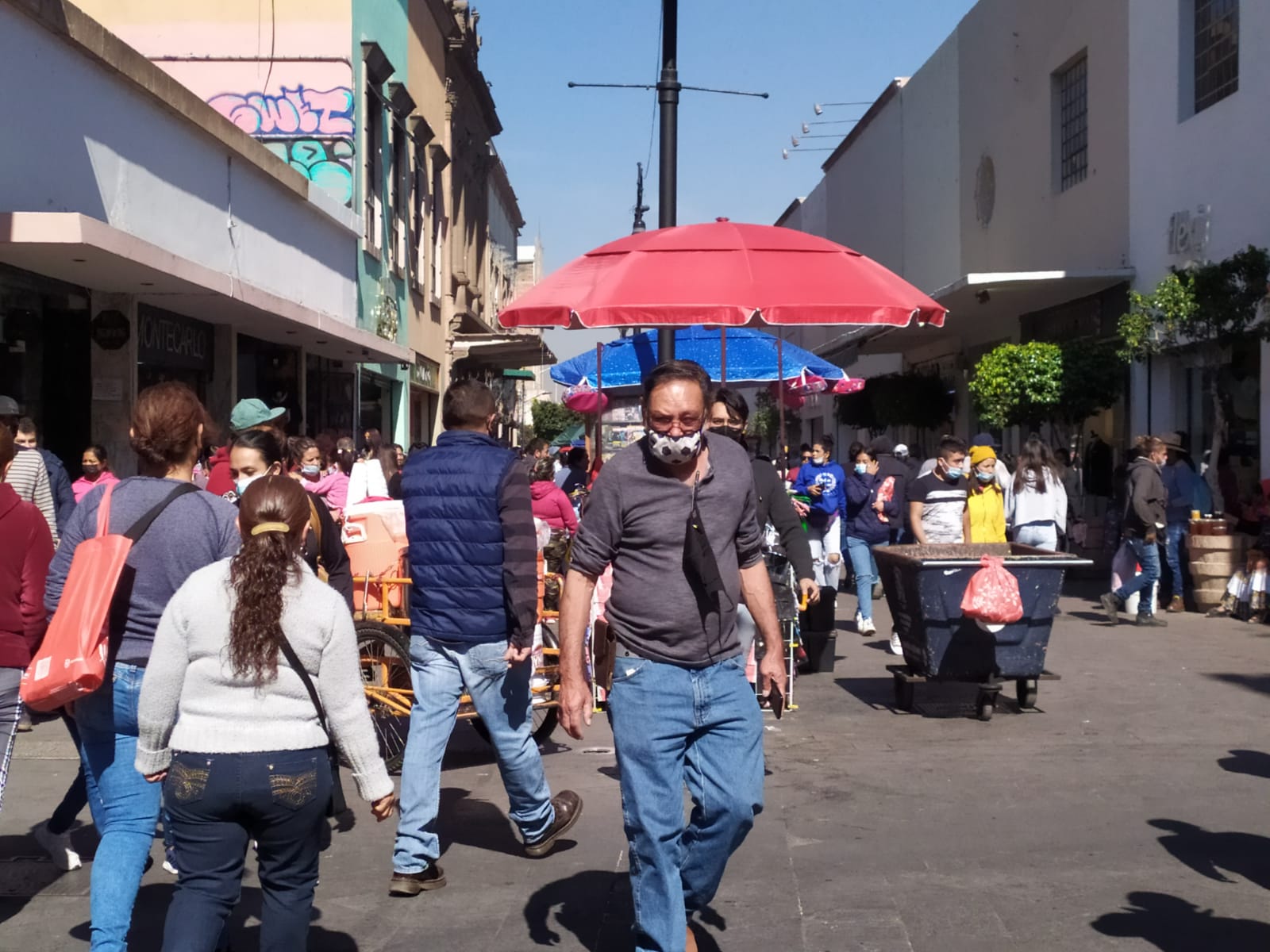 Se desploma movilidad en el Centro Histórico de SLP por alza en contagios