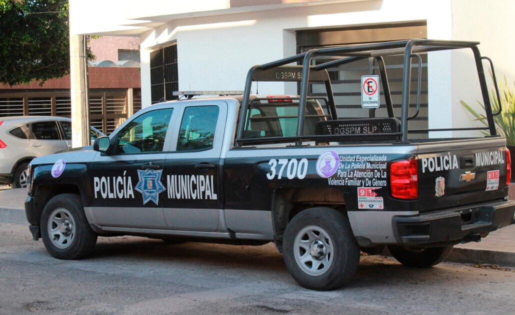 Relevan de su cargo a tres comandantes de la Policía Municipal 