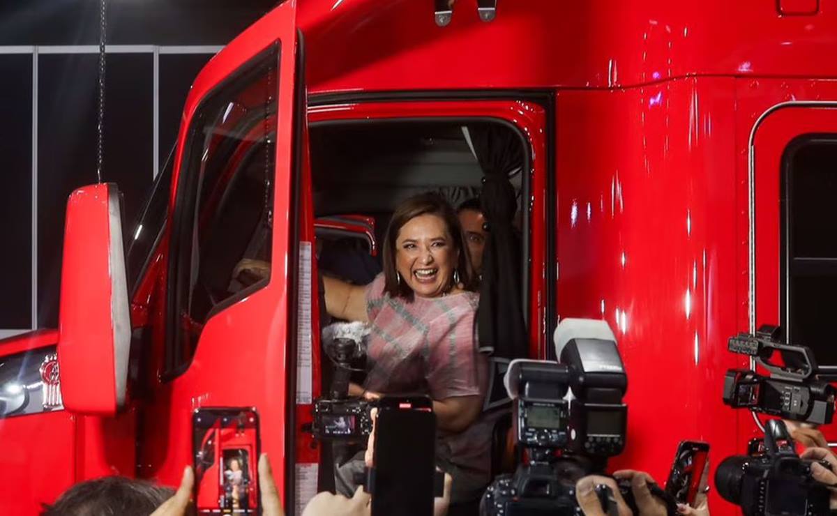 Xóchitl Gálvez respalda a AMLO para no aceptar deportaciones de Texas ante ley SB4