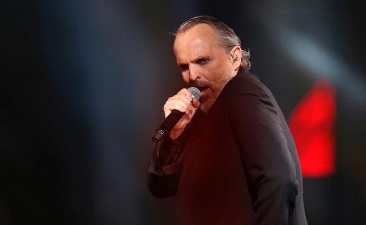 Miguel Bosé comparte fotos junto a sus hijos