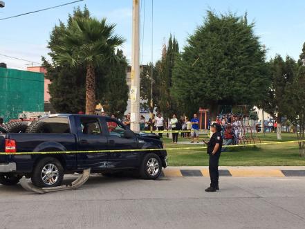 En persecución sujetos balean a un hombre