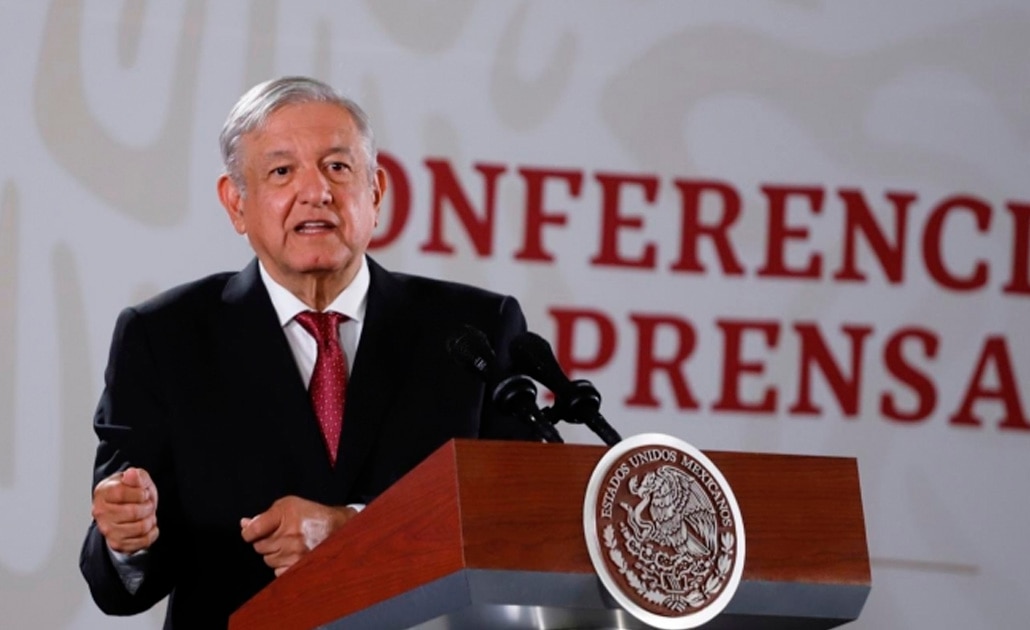 Pide AMLO cambio de actitud a distribuidores y laboratorios de medicinas