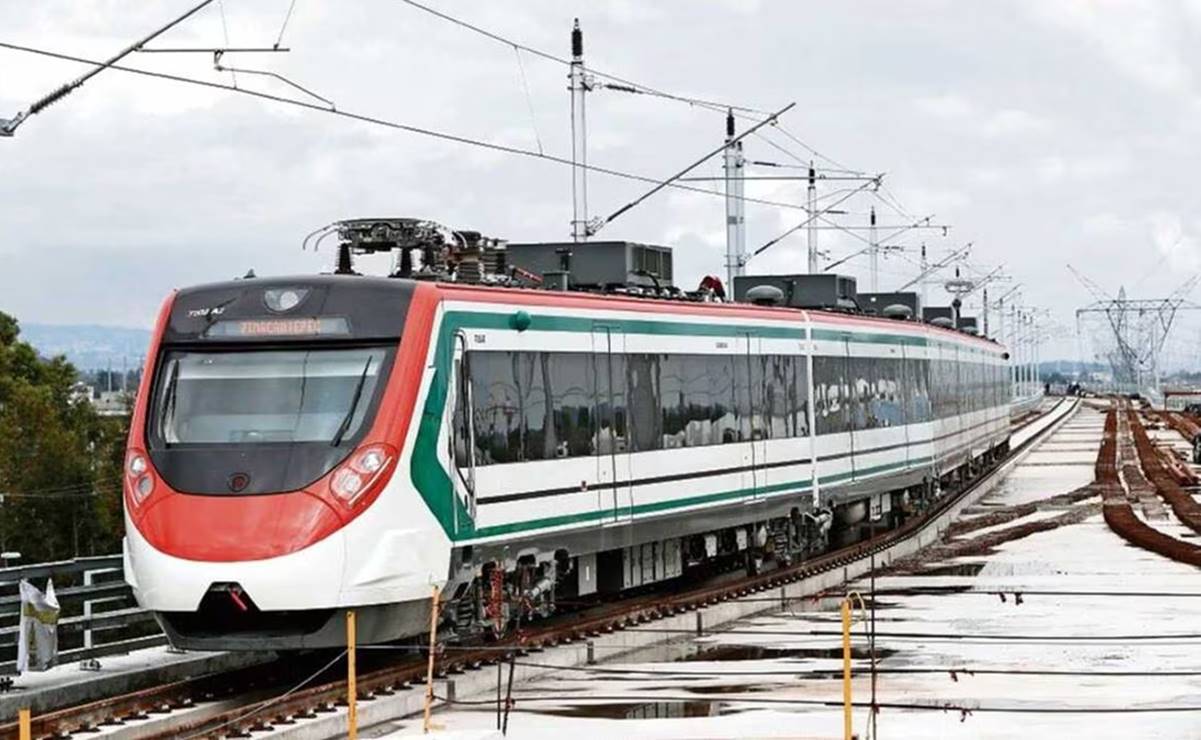 Tren México-Querétaro es una proyecto estratégico y necesario: AMLO. Foto: Especial