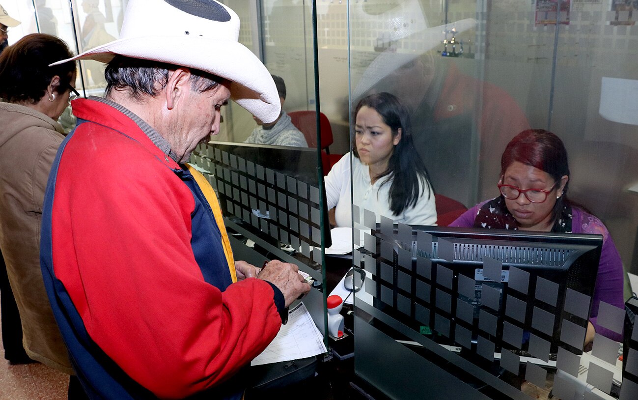 Registra gobierno capitalino alta afluencia de contribuyentes para pago de predial