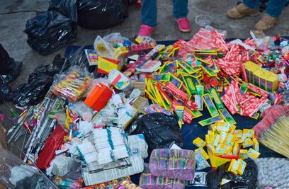 Autoridades buscarían bodegas clandestinas de pirotecnia 