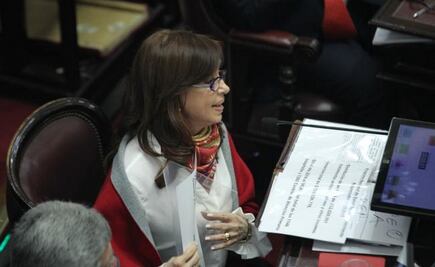 Ex presidenta de Argentina comparece por presunta red de sobornos