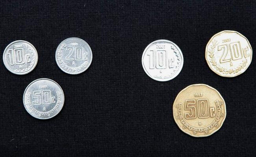 Monedas de 10 y 20 centavos, caras y despreciadas por los mexicanos