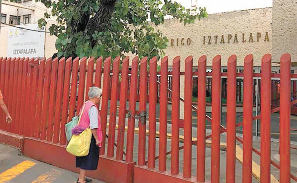 Bala perdida hiere a niña mientras dormía