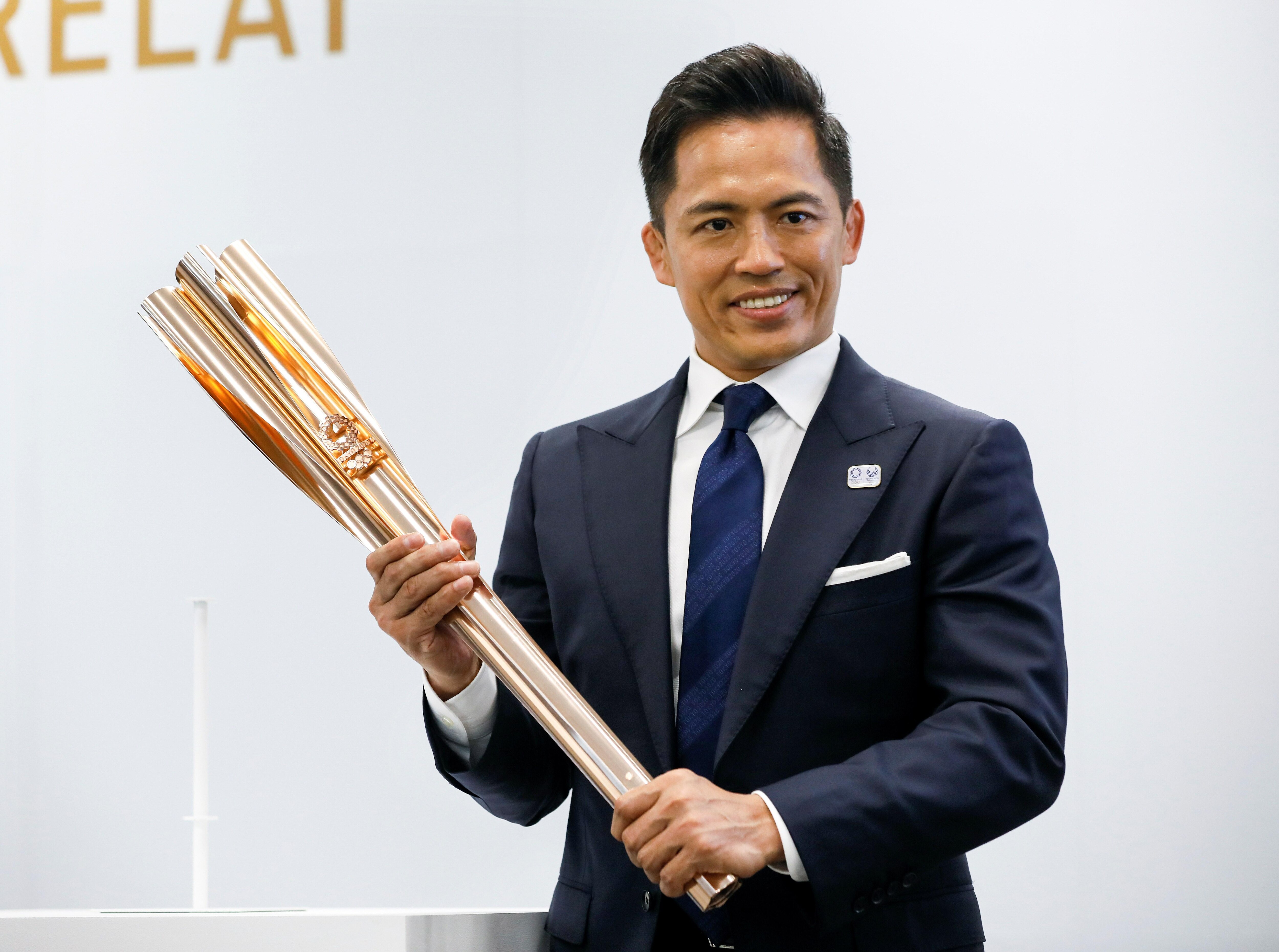 Presentan antorcha olímpica para Tokio 2020