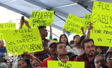 Crónica. El color de la visita de AMLO en SLP