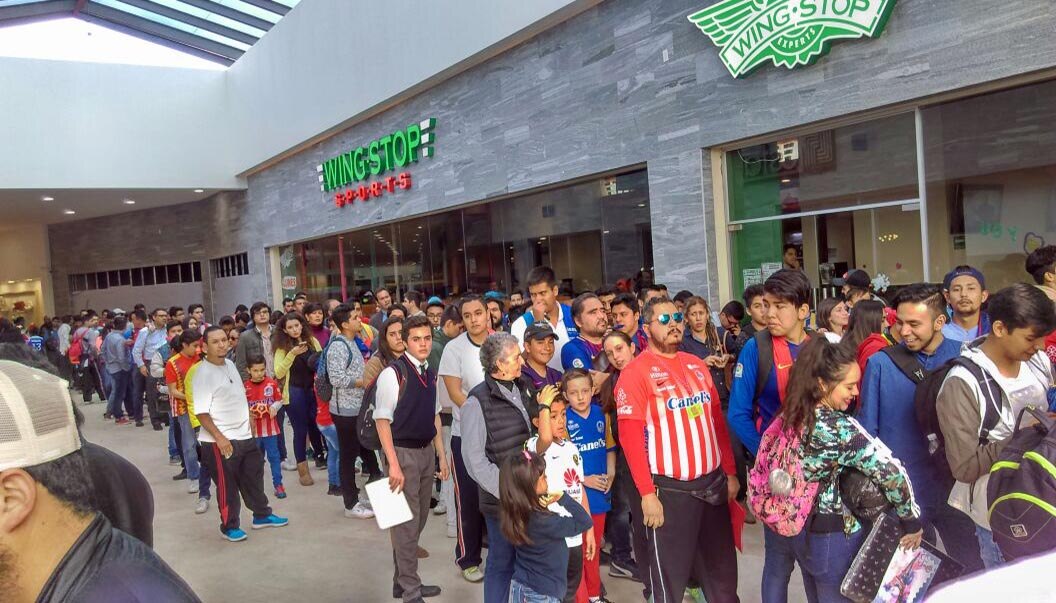 Abarrotan firma de autógrafos de Atlético de San Luis y NYCFC