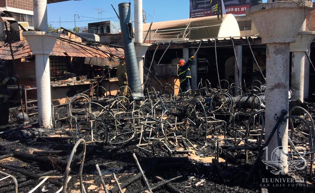 (VIDEO) Se incendia restaurante “La Güera” 