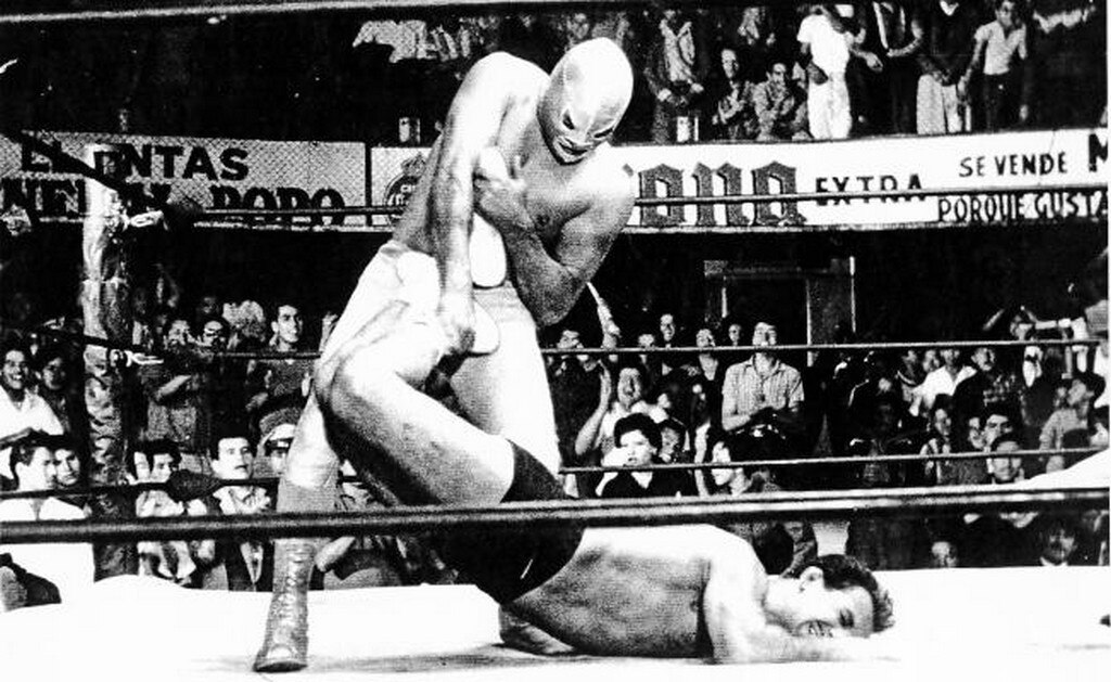  Conmemoran 101 años del nacimiento de El Santo