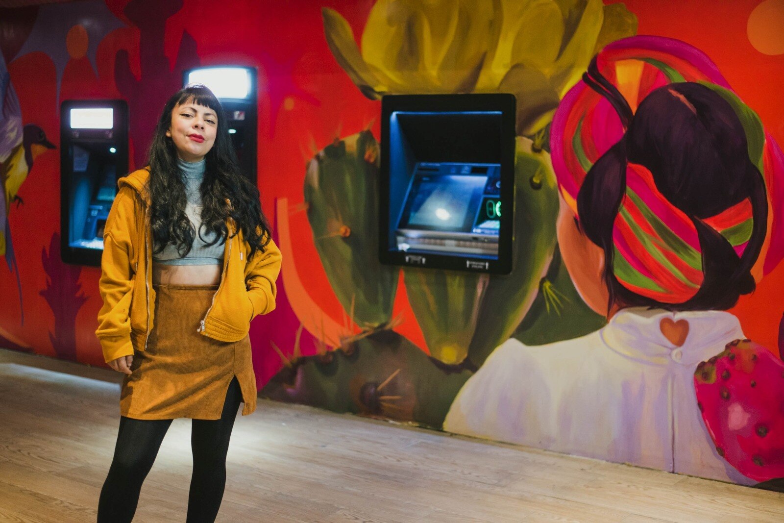 Fotos. Artista potosina Janín interviene cajeros automáticos en Centro Histórico de SLP