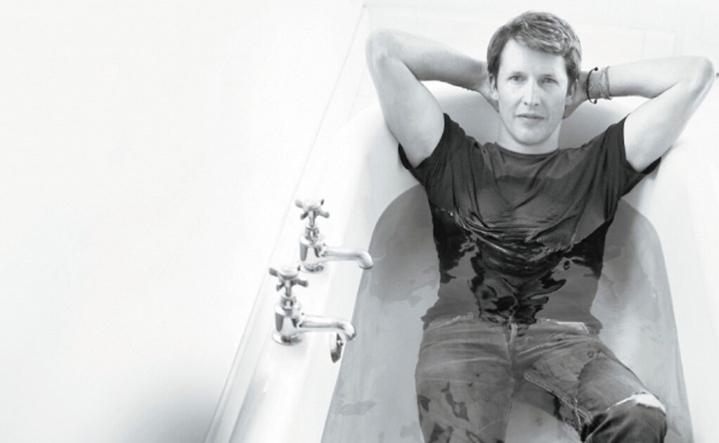 James Blunt, teniente, cantante y papá solitario