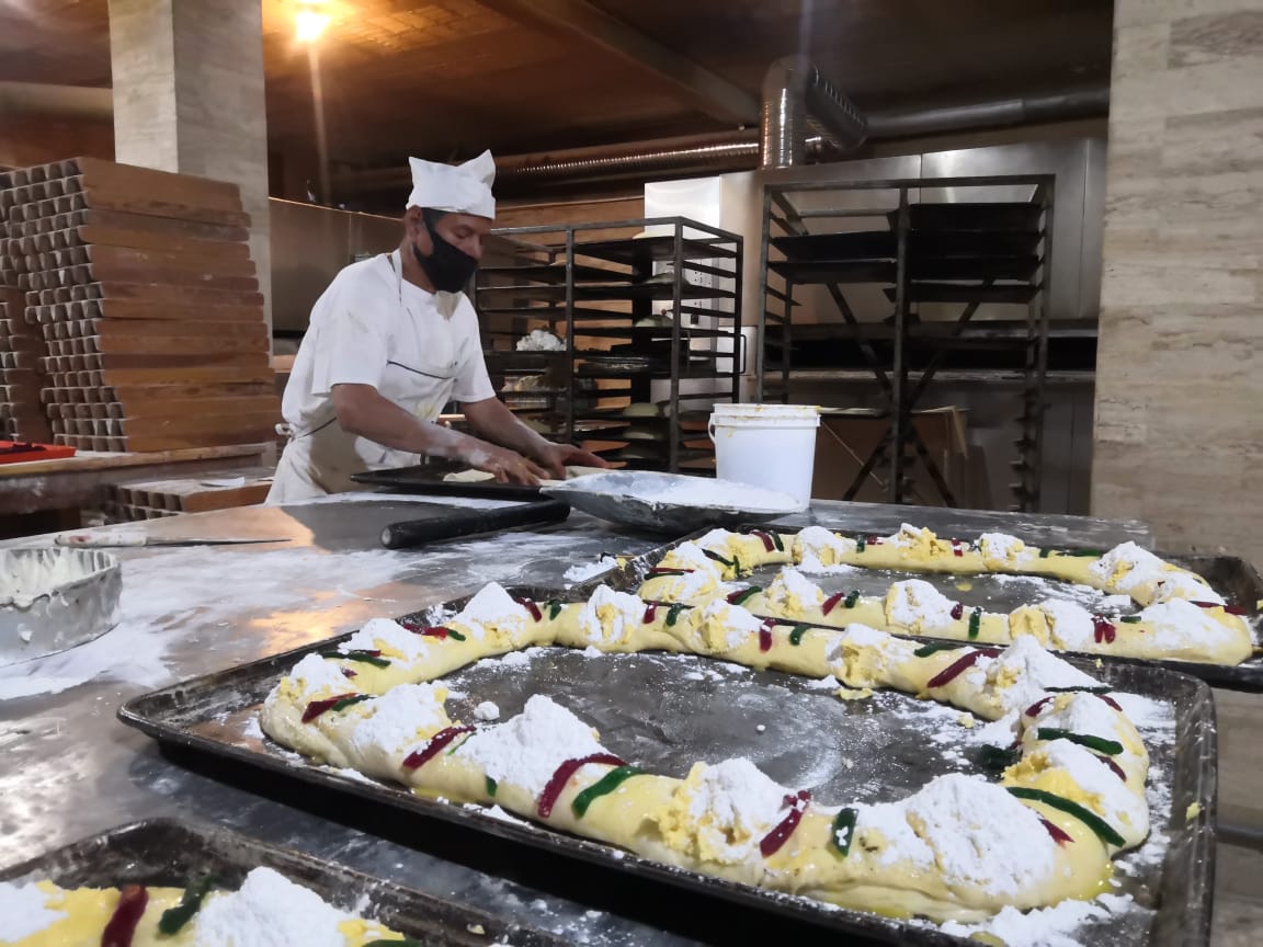 La pandemia no impide a potosinos deleitar “la mejor rosca de Reyes”