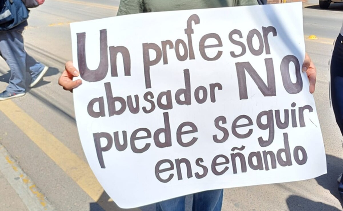 UASLP destituye a profesor acusado de acoso sexual en la Facultad de Economía. Foto: Humberto Torres