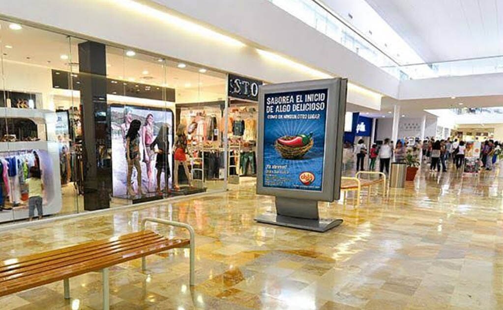 Por compras navideñas, aumenta hasta cien por ciento afluencia en plazas comerciales 