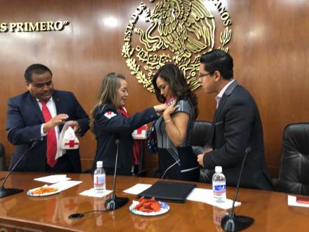 Estrena Congreso del Estado partida de donativos con la Cruz Roja