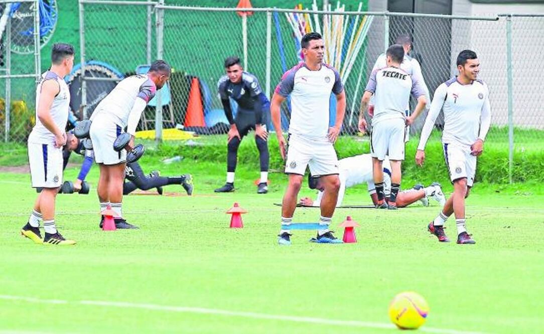 El nuevo elemento de las Chivas quiere triunfar en el Rebaño Sagrado (JORGE BARAJAS. IMAGO7)