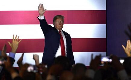  Trump admite amenazar a Canadá con nuevos aranceles