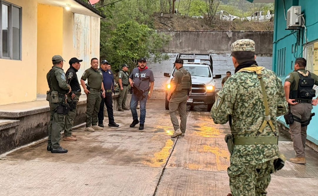 Elementos federales y estatales realizan operativo sorpresa en Tamazunchale, SLP. Foto: Especial