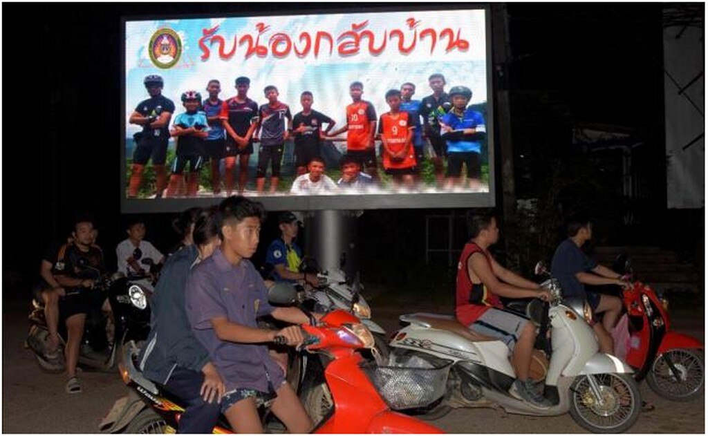 Niños rescatados en cueva de Tailandia no podrán estar en la final del Mundial
